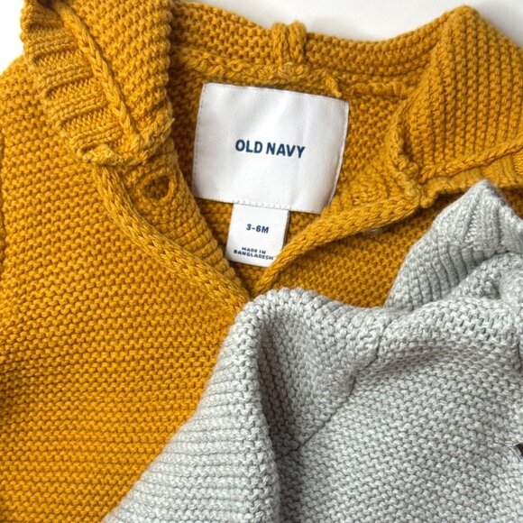 Old Navy Baby Knit Cardigan Bundle 0-6 M Warm Layer Fall Winter Thick Knit - Picture 2 of 9